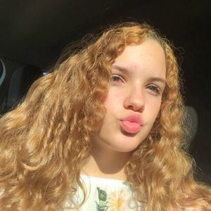 Meet your Posher, Cecilia